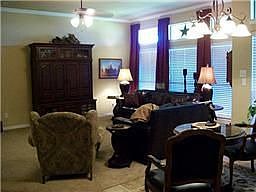 5th image of 414 Sodbury Ct