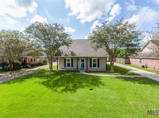 7376 Fox Run, Denham Springs, LA 70706