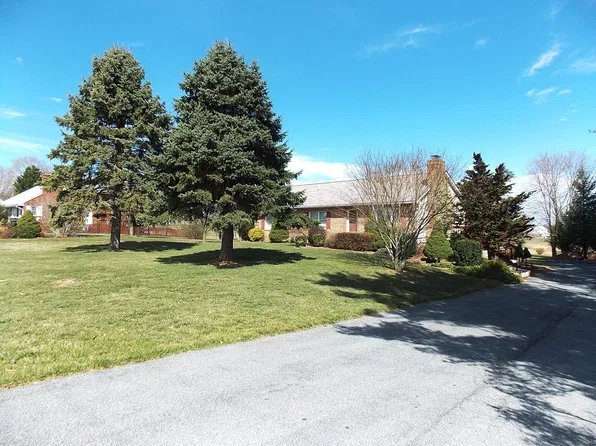 3202 Mount Carmel Rd, Upperco, MD 21155