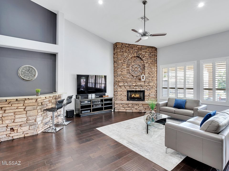 1st image of 217 W Milbrae Springs Dr