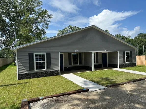 25145 Chestnut St, Elberta, AL 36530