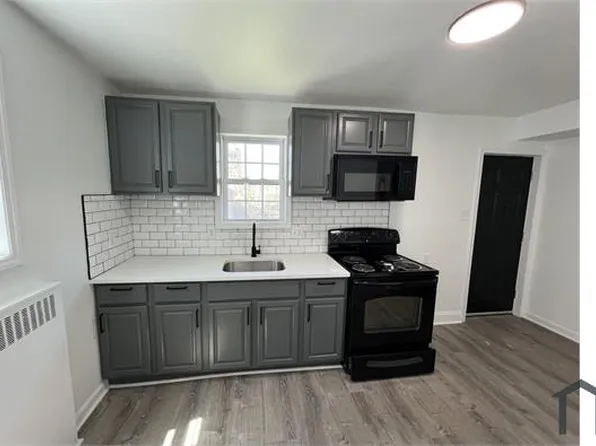 116 Worrell St, Chester, PA 19013