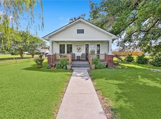 16011 River Rd, Hahnville, LA 70057