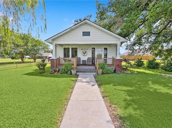 16011 River Rd, Hahnville, LA 70057