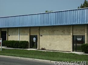 2nd image of 104 SW 6th St