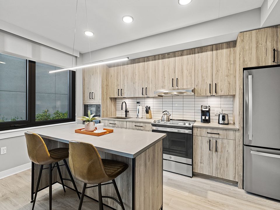 1st image of 41 L St SE #912