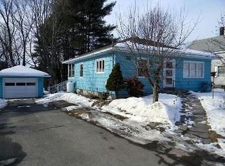 484 Turner St, Auburn, ME 04210