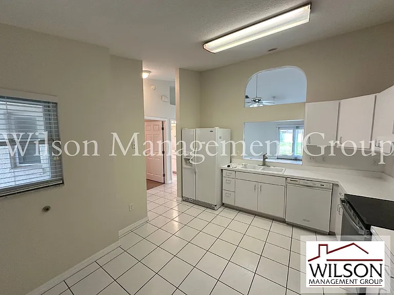 4066 Bonnie Dr — Photo 6
