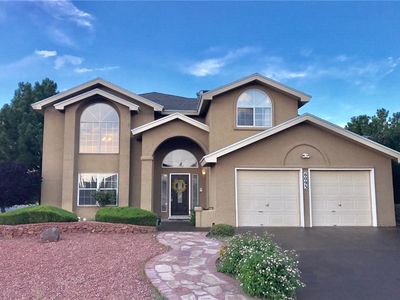 6093 Los Pueblos Dr, El Paso, TX, 79912