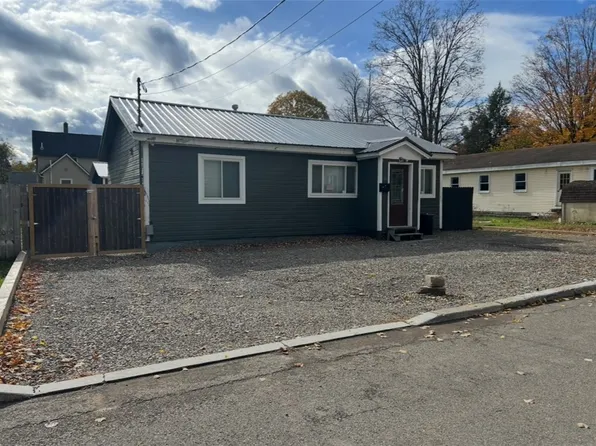 16 Jones Ave, Norwich, NY 13815