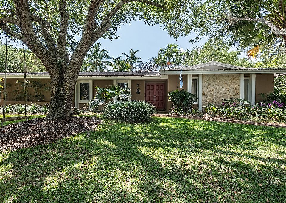 1st image of 7600 SW 165th Ter