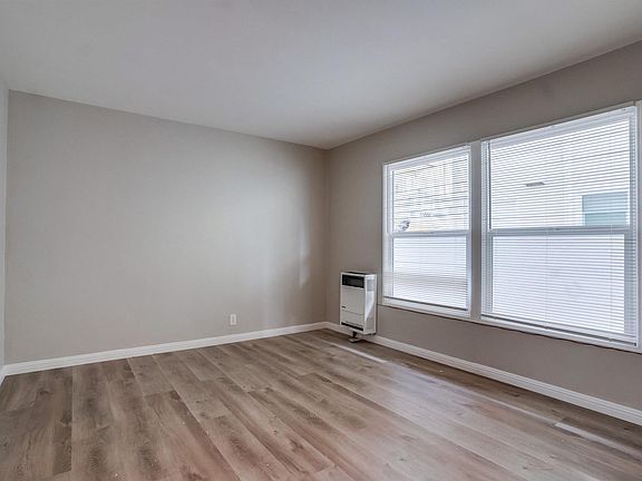 4th image of 80 Bennett Ave #2