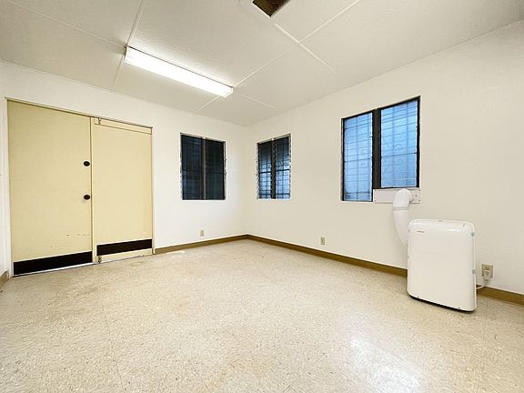 4th image of 1179 Paakamaa St