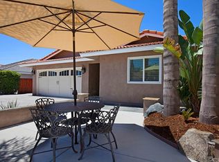 30205 Channel Way Dr, Canyon Lake, CA 92587
