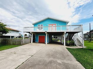 16606 John Davis Rd, Jamaica Beach, TX 77554