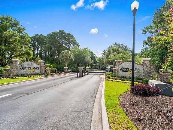 2nd image of 2450 Marsh Glen Dr. #414