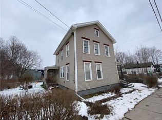 109 Broad St, Oriskany Falls, NY 13425
