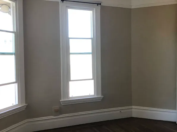 485 40th St APT 8, Oakland, CA 94609