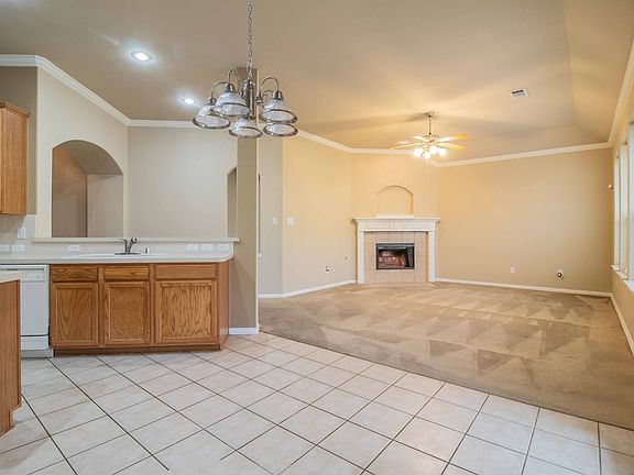 5th image of 6931 Chapelridge Dr