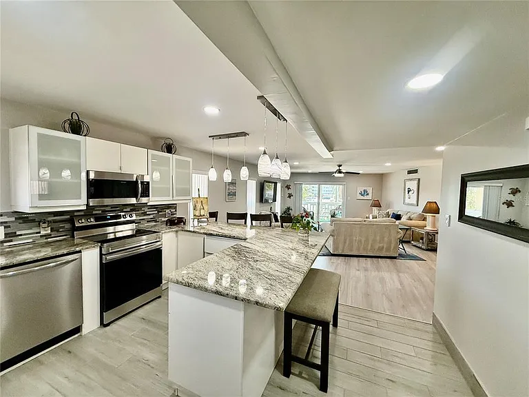 7003 Sunset Way #8 — Photo 20