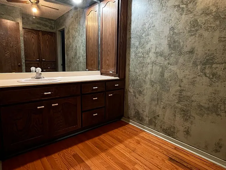 3834 Lake Ridge Dr — Photo 15