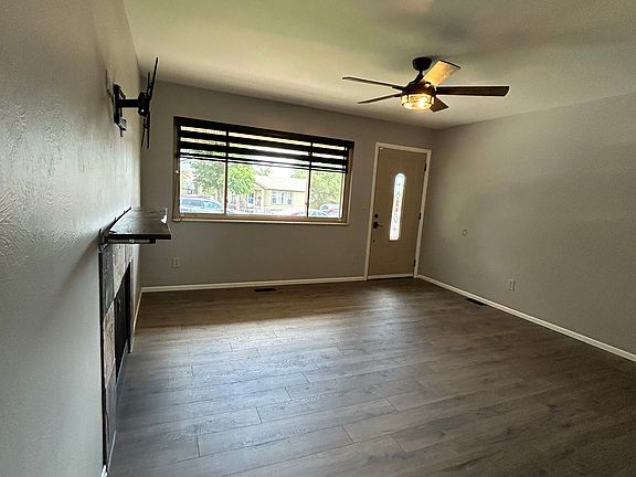 4th image of 1184 Stanton St