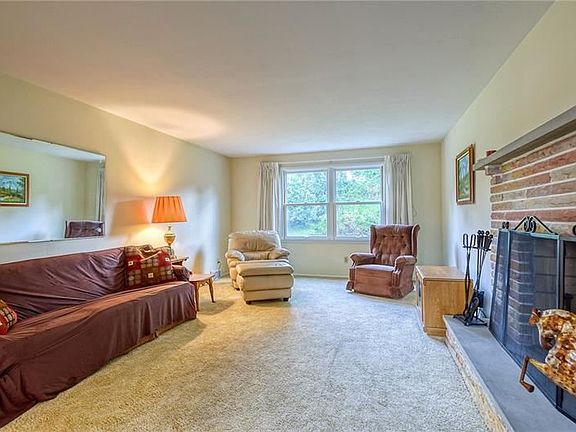 5th image of 4048 Benden Cir