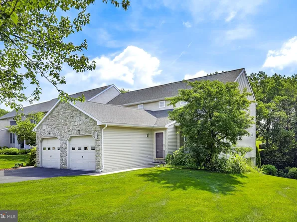 501 Meadowlark Ln, Manheim, PA 17545