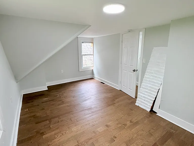 139 Poplar St — Photo 24