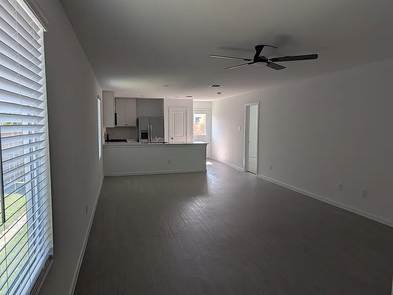 3904 Superior Pl — Photo 6