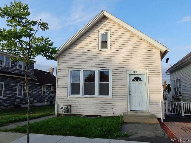 1st image of 300 Trenton Ave