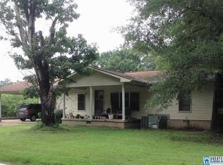 55 Penny Ln, Anniston, AL 36201