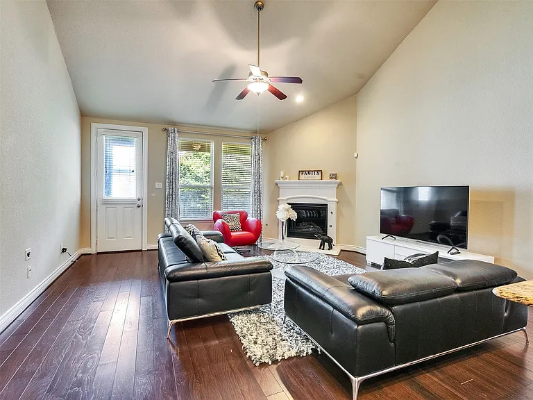 24238 Cordova Brook Ln — Photo 31