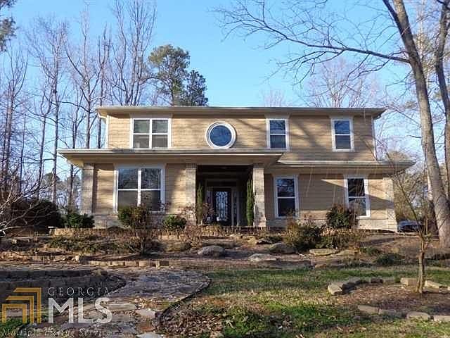 1st image of 3717 Cherokee Pl SE
