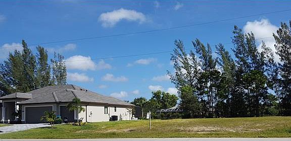 5th image of 1303 SW 37th St