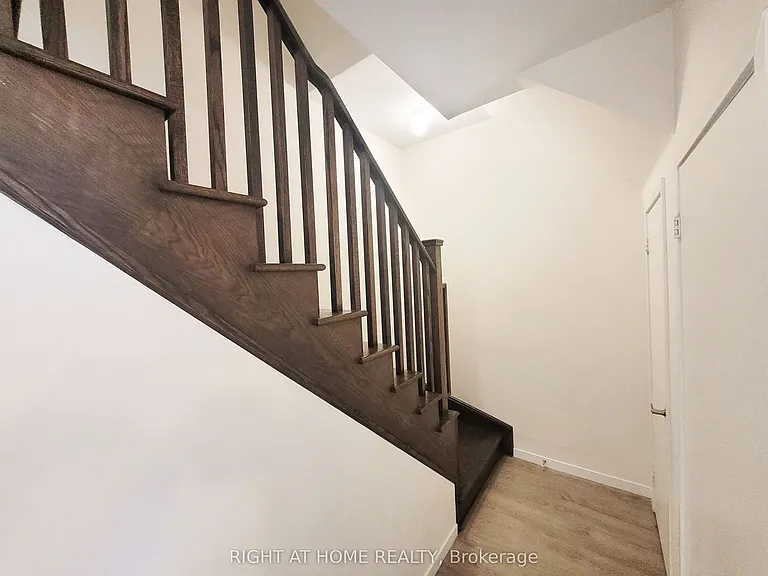 300 Alex Gardner Cir #47 — Photo 8