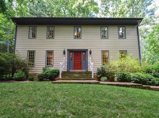 1310 Longview Rd, Roanoke, VA 24018