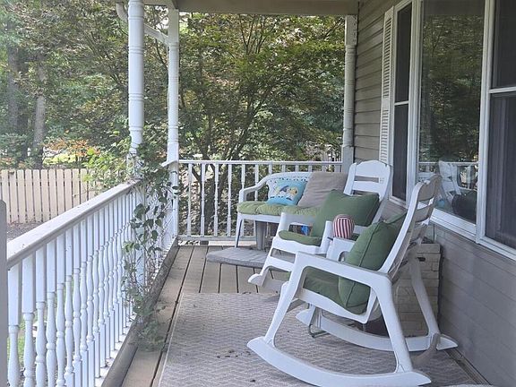 2nd image of 442 Harding Avenue