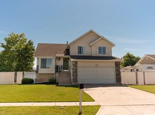 1105 S 2100 W, Syracuse, UT 84075