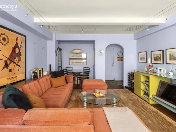 2 Horatio Street image 1 of 15