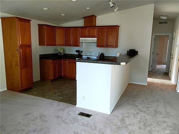 4th image of 2630 Scotlac Ct SW