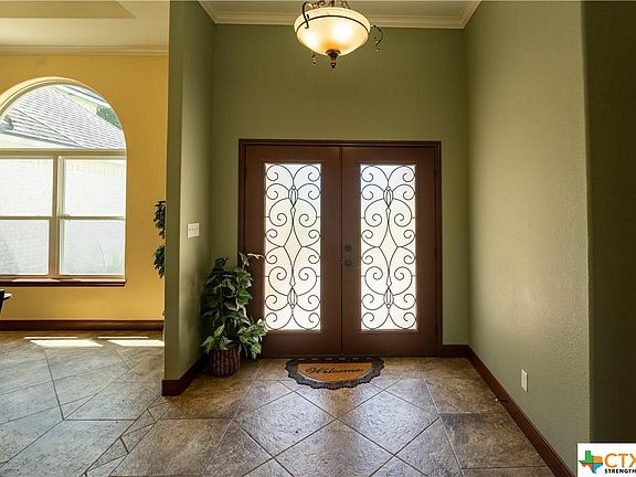 5th image of 253 Grand Oak Dr