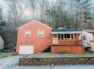 475 Crawford Run Rd, Creighton, PA 15030
