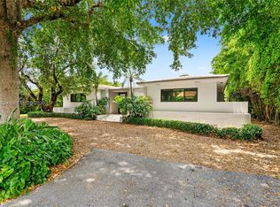 112 E 1st Ct, Miami Beach, FL 33139