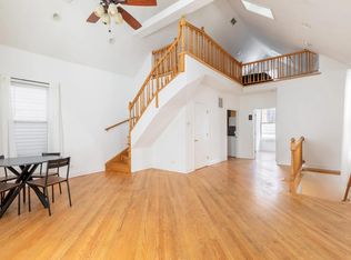 1426 N Greenview Ave #4, Chicago, IL 60642