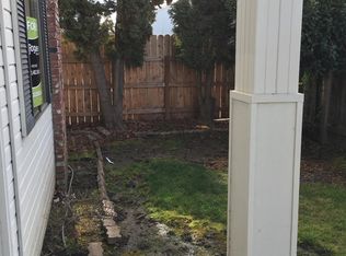 2229 Poplar Dr APT 4, Medford, OR 97504