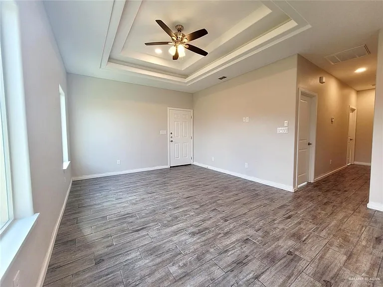 5608 Sandpiper Ave #3 — Photo 11