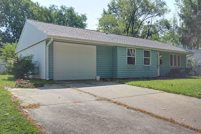 1110 Lanore Dr photo 1
