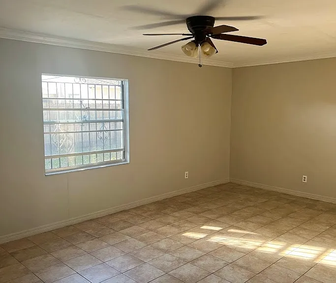 Bonus Room right view
