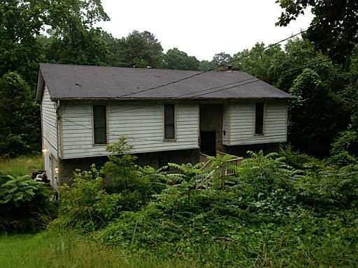 2nd image of 2900 Darrah Ct SW